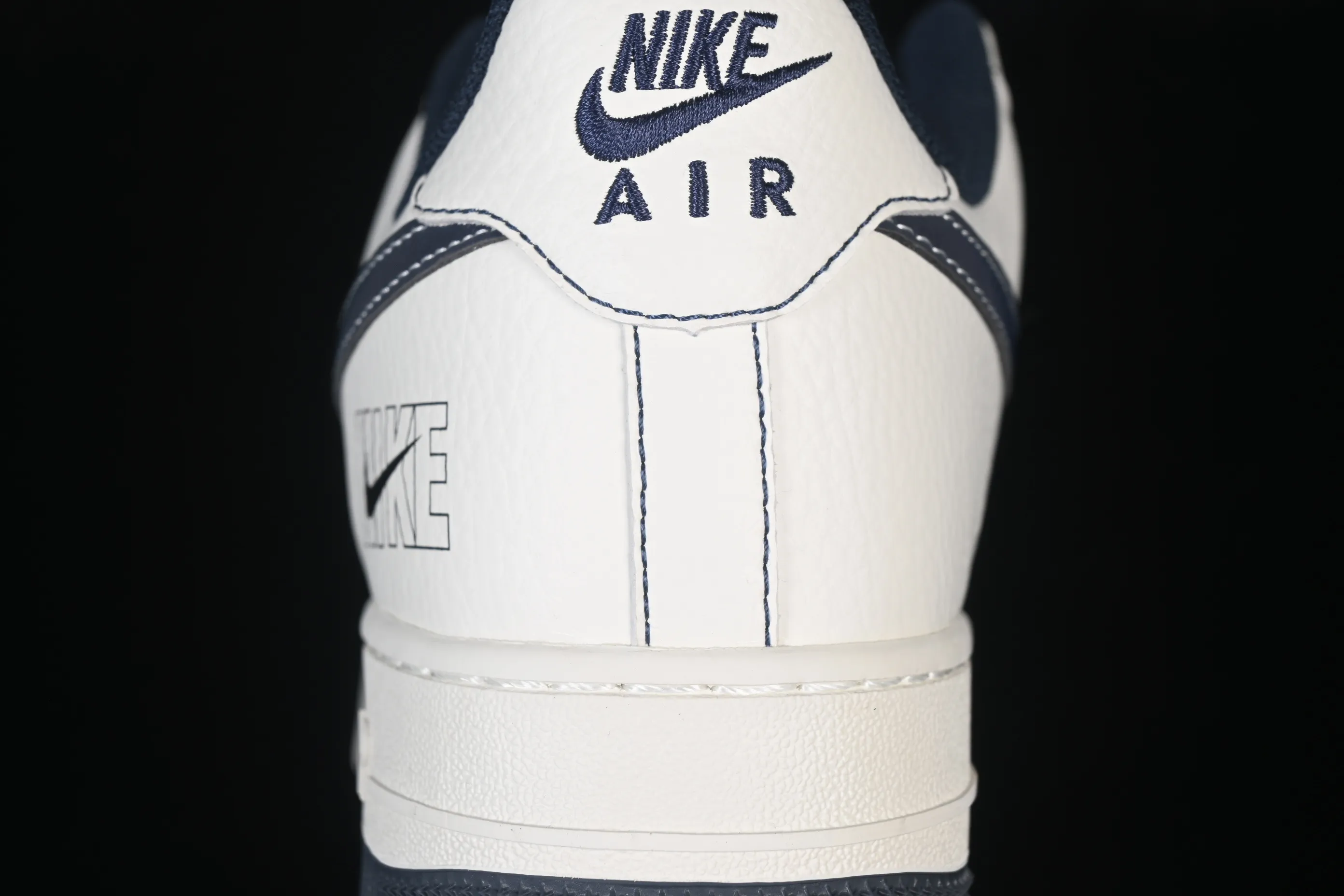 All categories Nk Air Force 1 Air Force series Nk Air Force 1 Low Air Force low-top Nike Air Force 1'07 Low off-white and black Air Force 1 low-top casual sneakers MM3399-816